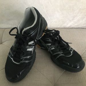 ASICS Gel Rocket Woman’s Volleyball Shoes